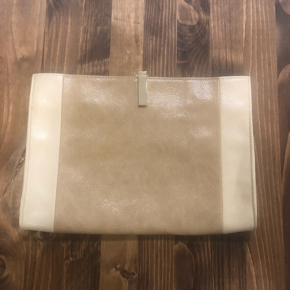 Two tone beige clutch with magnetic closure